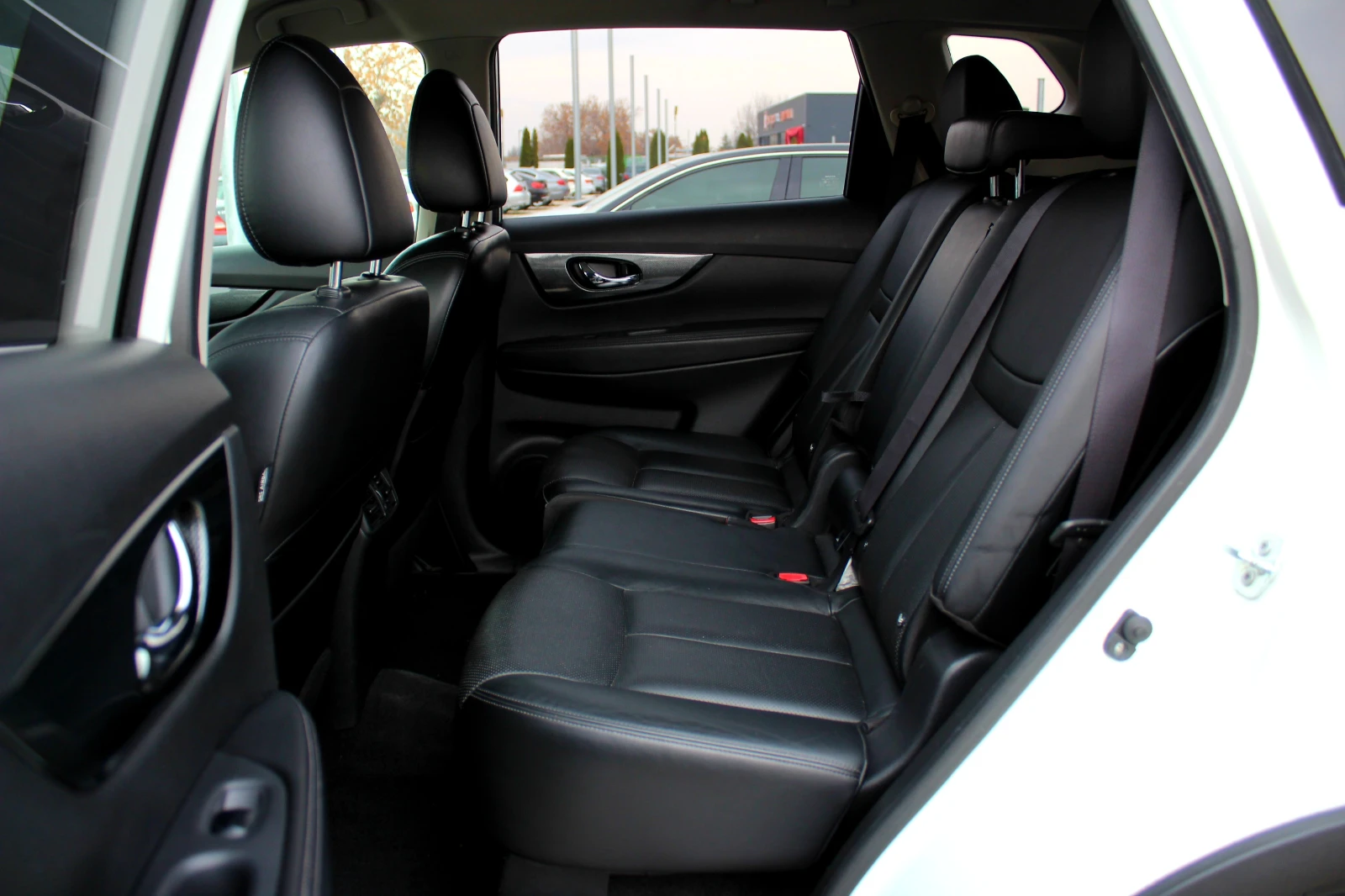 Nissan X-trail СОБСТВЕН ЛИЗИНГ | Mobile.bg — изображение 14