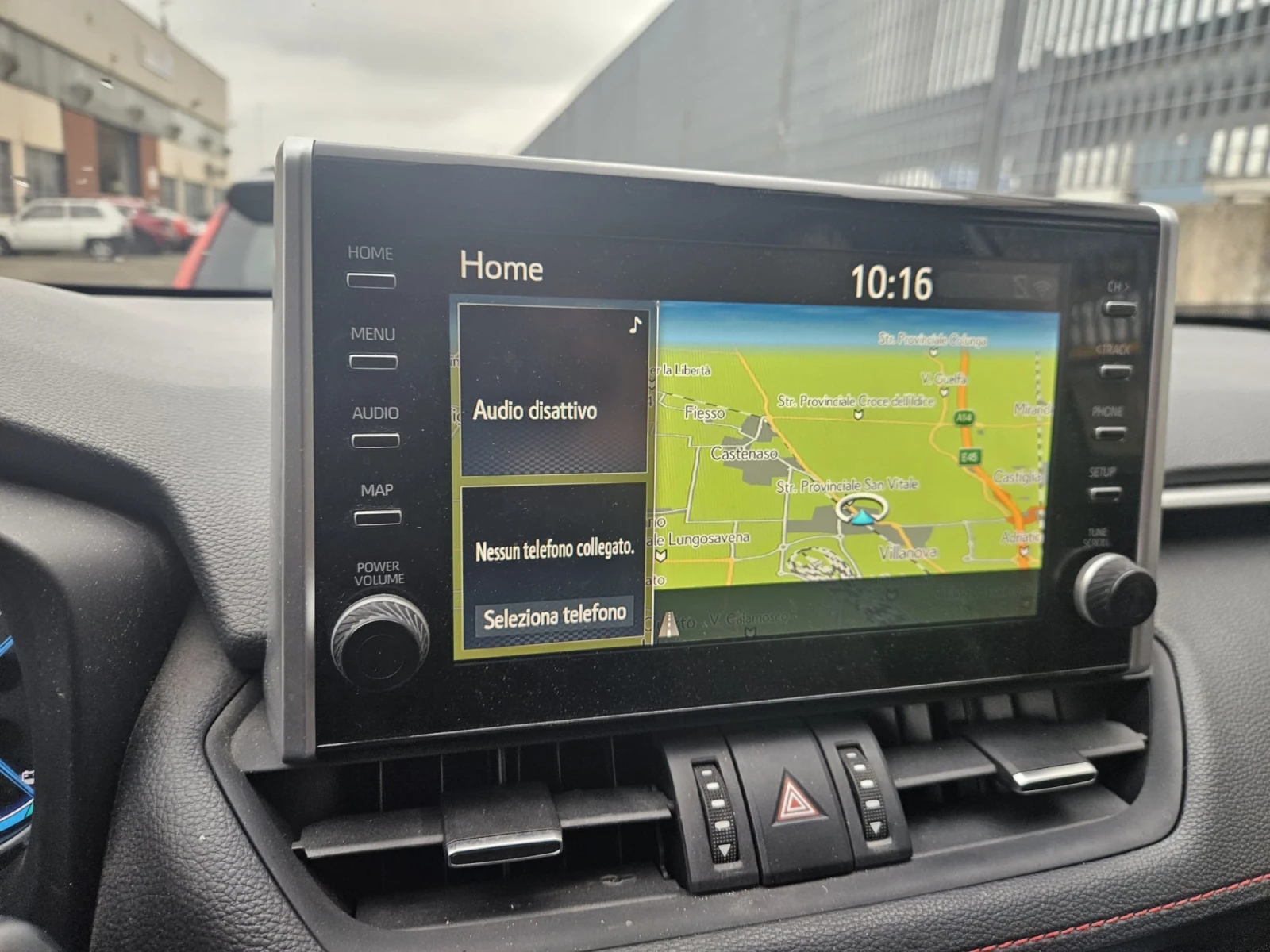 Toyota Rav4 2.5 AWD PLUG IN HYBRID - изображение 6