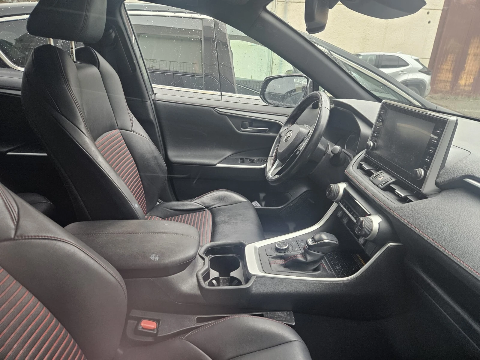 Toyota Rav4 2.5 AWD PLUG IN HYBRID | Mobile.bg   11