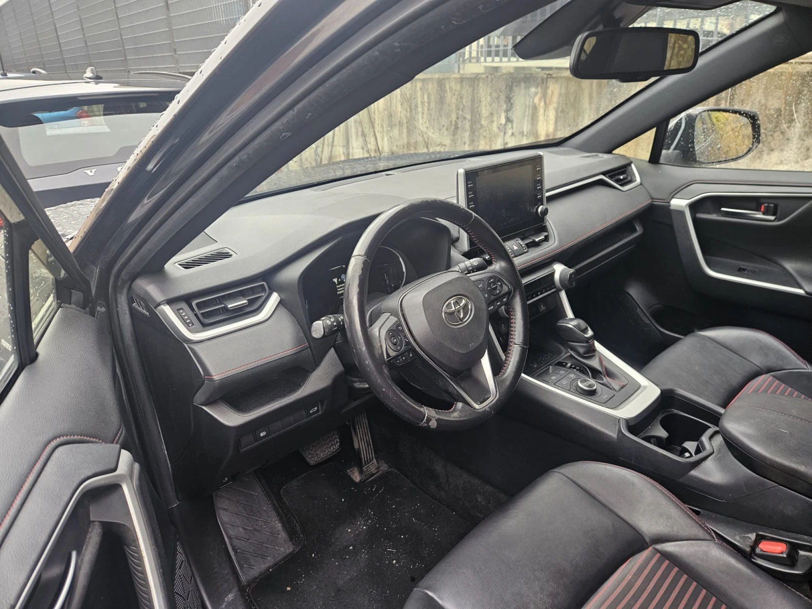 Toyota Rav4 2.5 AWD PLUG IN HYBRID - изображение 10