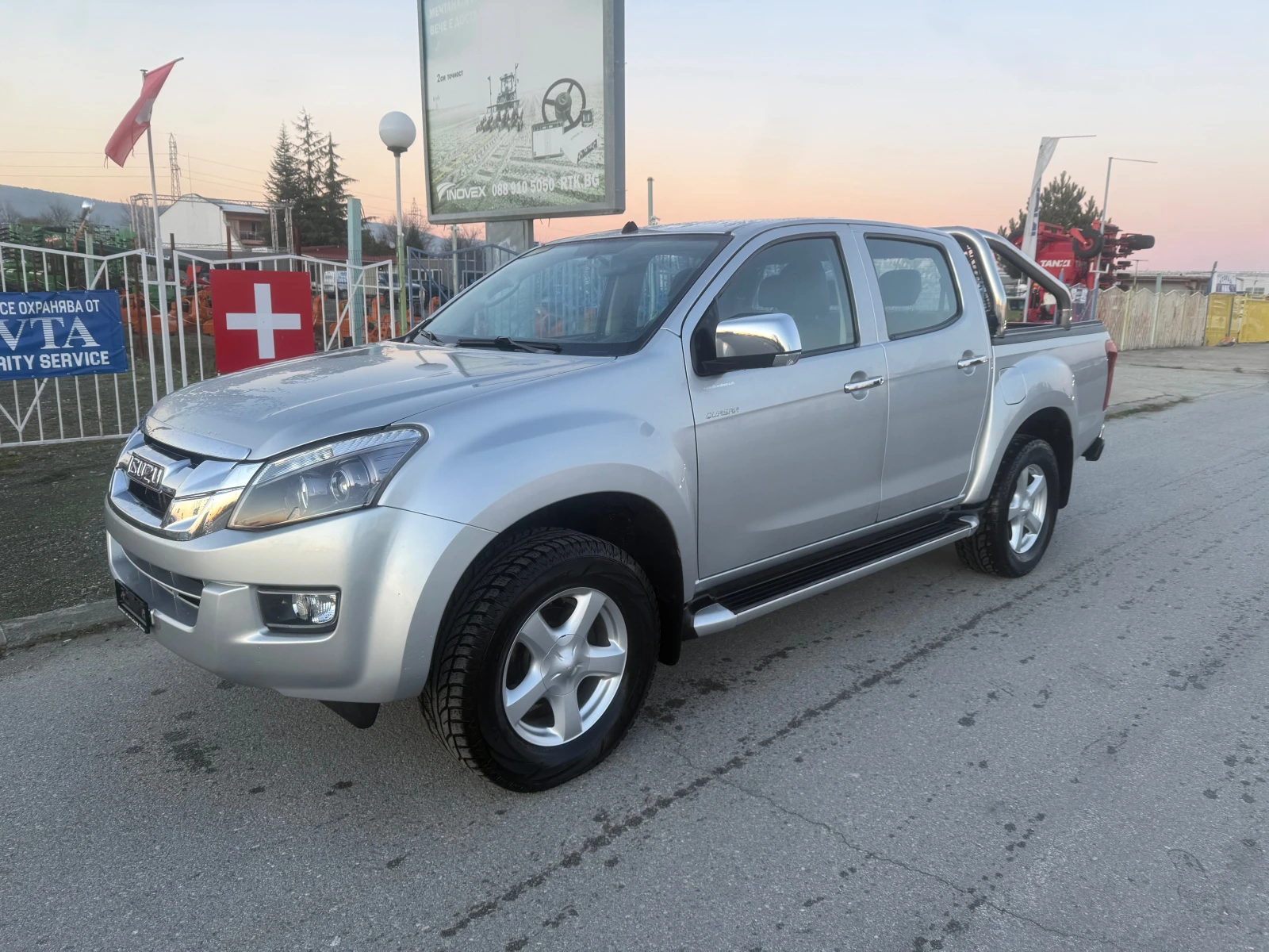Isuzu D-max 2.5 44 AUT. NAVI  | Mobile.bg   1