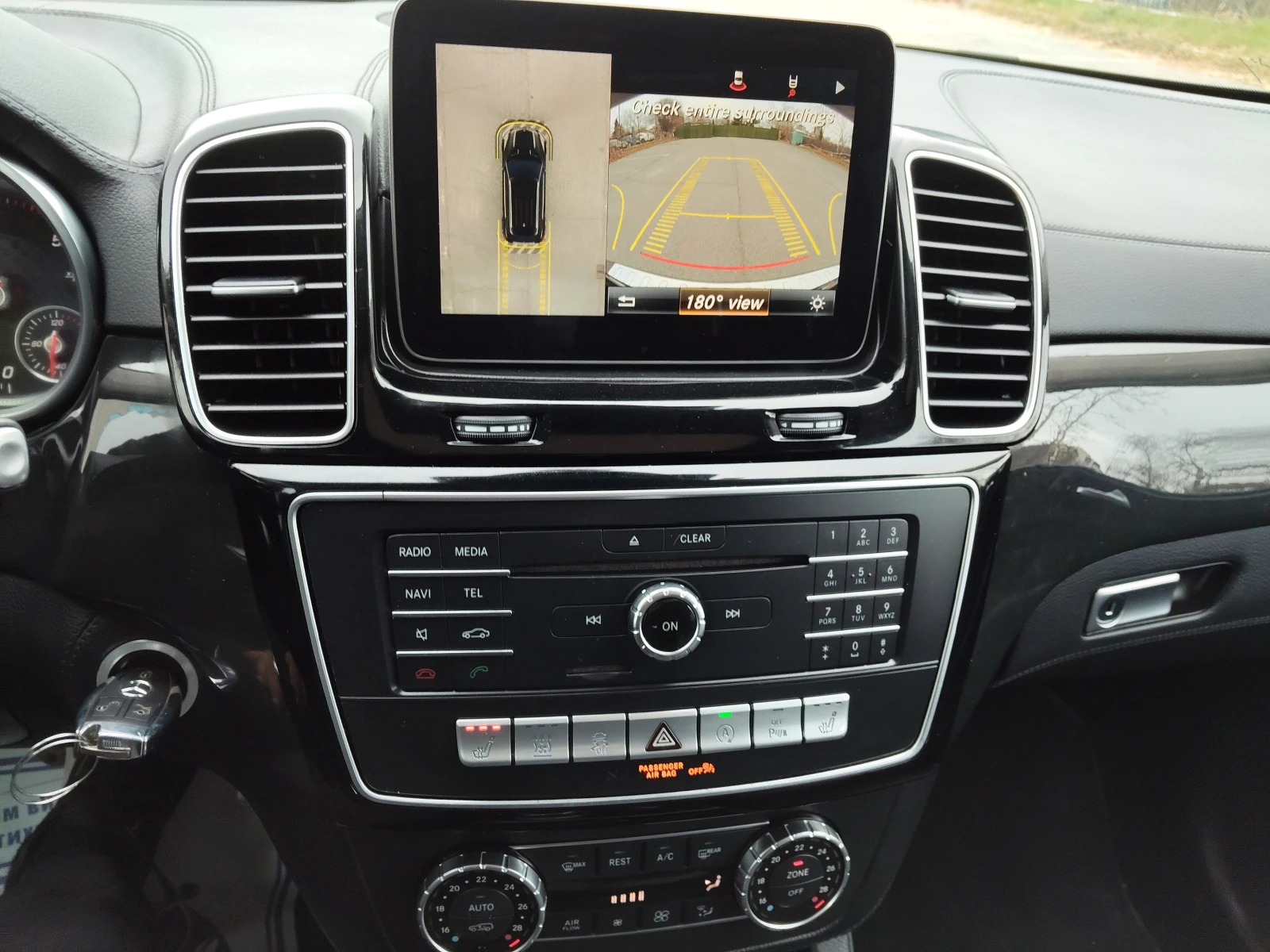 Mercedes-Benz GLE 350 d AMG 258ps, снимка 10 - Автомобили и джипове - 53903945