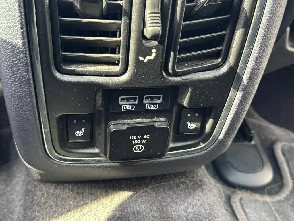 Jeep Grand cherokee 2016 Jeep Grand Cherokee Overland 4WD, снимка 15 - Автомобили и джипове - 54054581