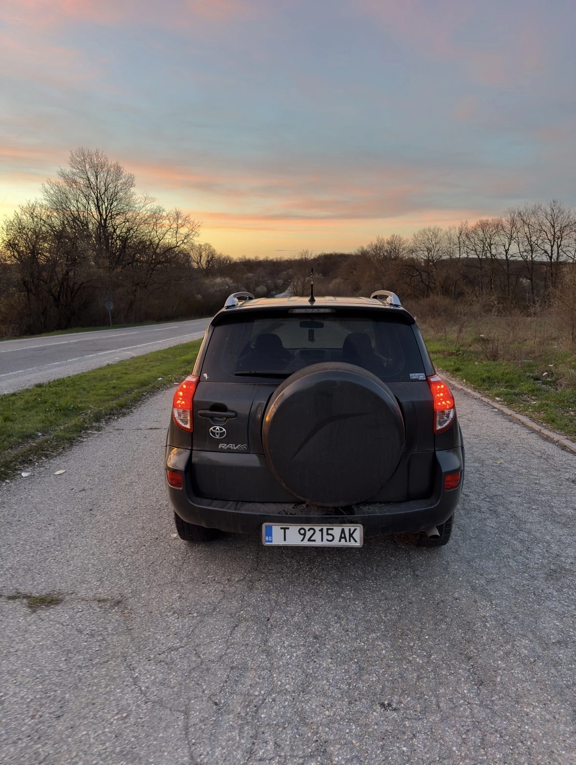 Toyota Rav4 2.2D-CAT, снимка 6 - Автомобили и джипове - 54194903