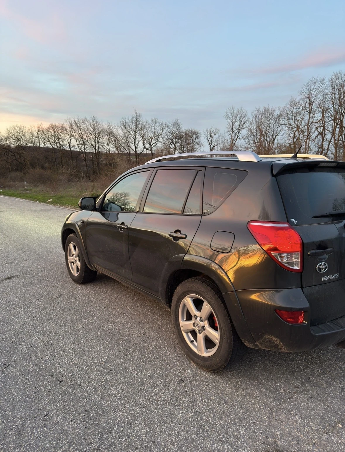 Toyota Rav4 2.2D-CAT, снимка 7 - Автомобили и джипове - 54194903