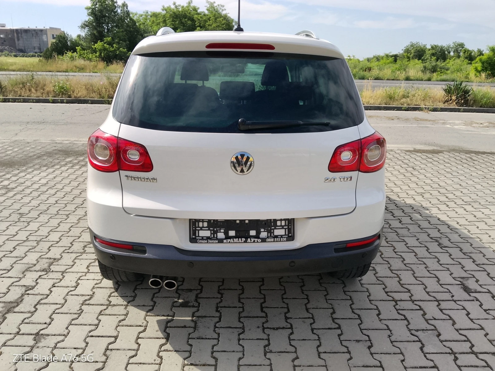 VW Tiguan 2.0 TDI, снимка 4 - Автомобили и джипове - 55241536