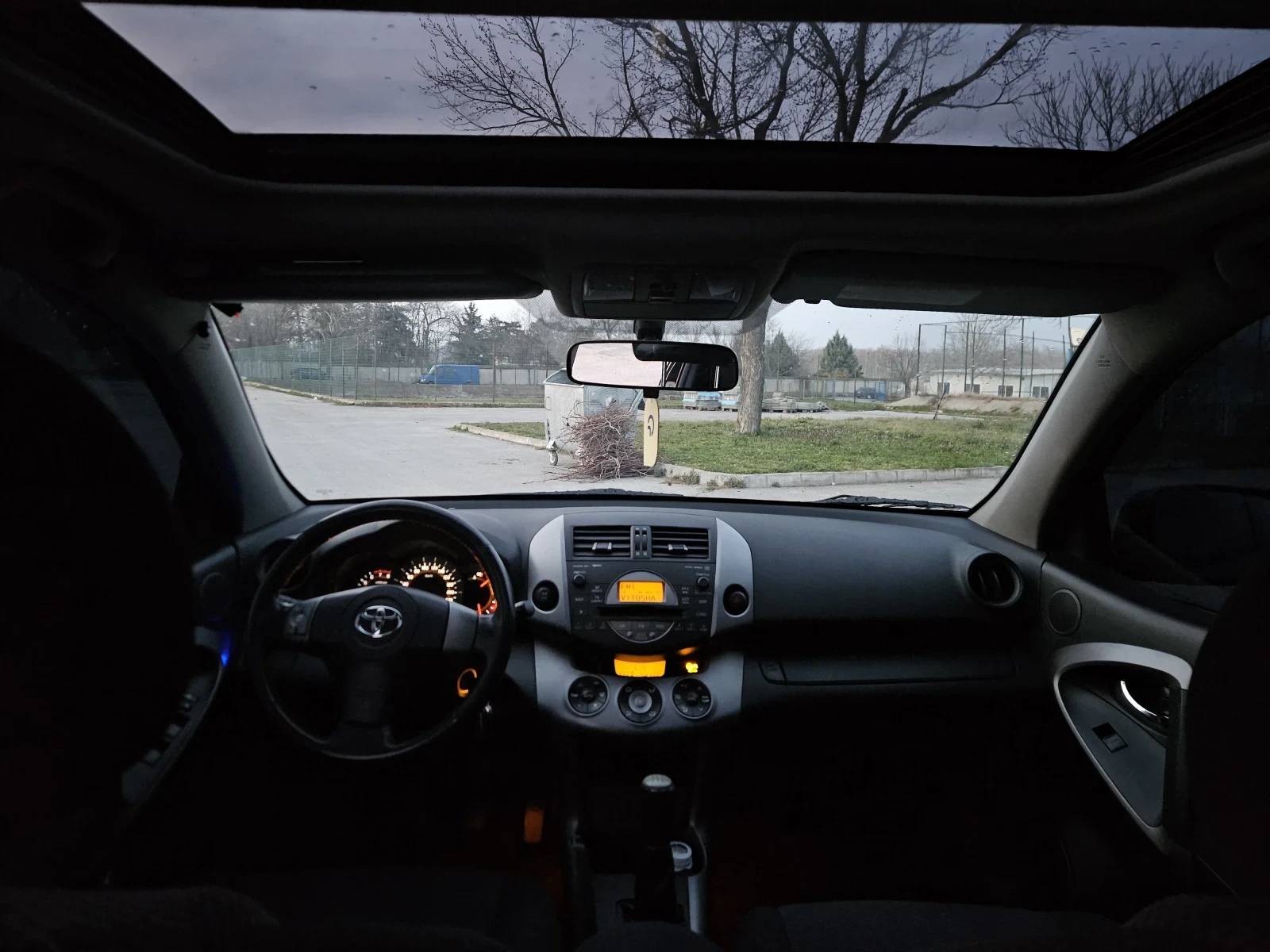 Toyota Rav4 2.0 150, снимка 8 - Автомобили и джипове - 55632318