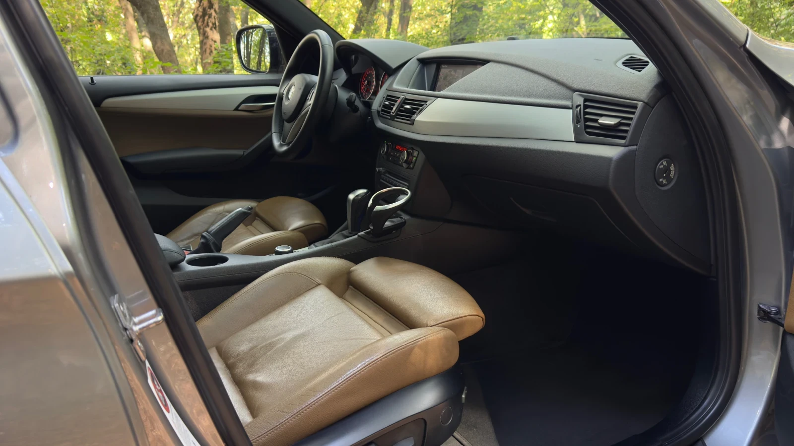 BMW X1 1.8I XLINE БЕЗ АНАЛОГ, снимка 10 - Автомобили и джипове - 56103787