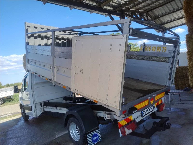 VW Crafter Самосвал, снимка 4 - Бусове и автобуси - 52570035