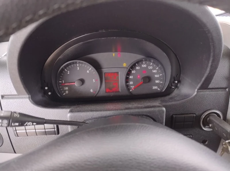 VW Crafter Самосвал, снимка 14 - Бусове и автобуси - 52570035