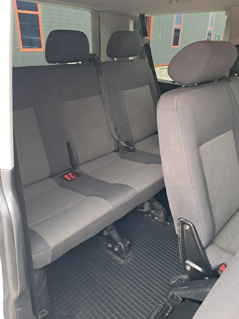 VW Caravelle 2.0TDI* DSG* 8+ 1* ПромоЦена, снимка 13 - Бусове и автобуси - 51234845