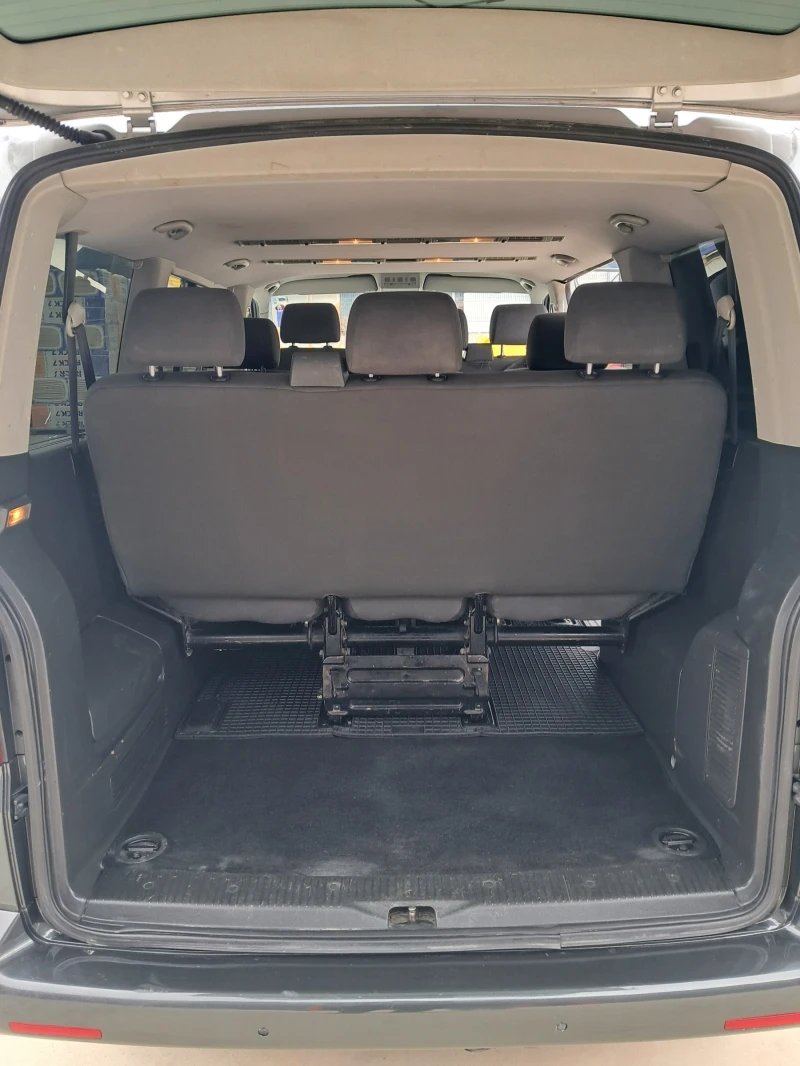VW Caravelle 2.0TDI* DSG* 8+ 1* ПромоЦена, снимка 15 - Бусове и автобуси - 51234845