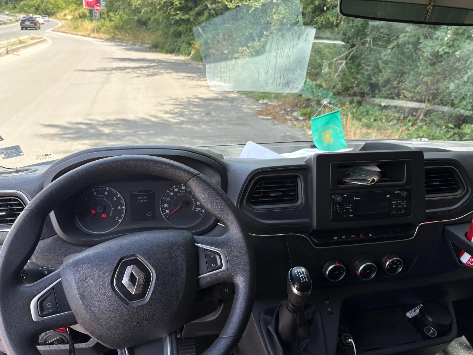 Renault Master Бордови с бризент - изображение 10