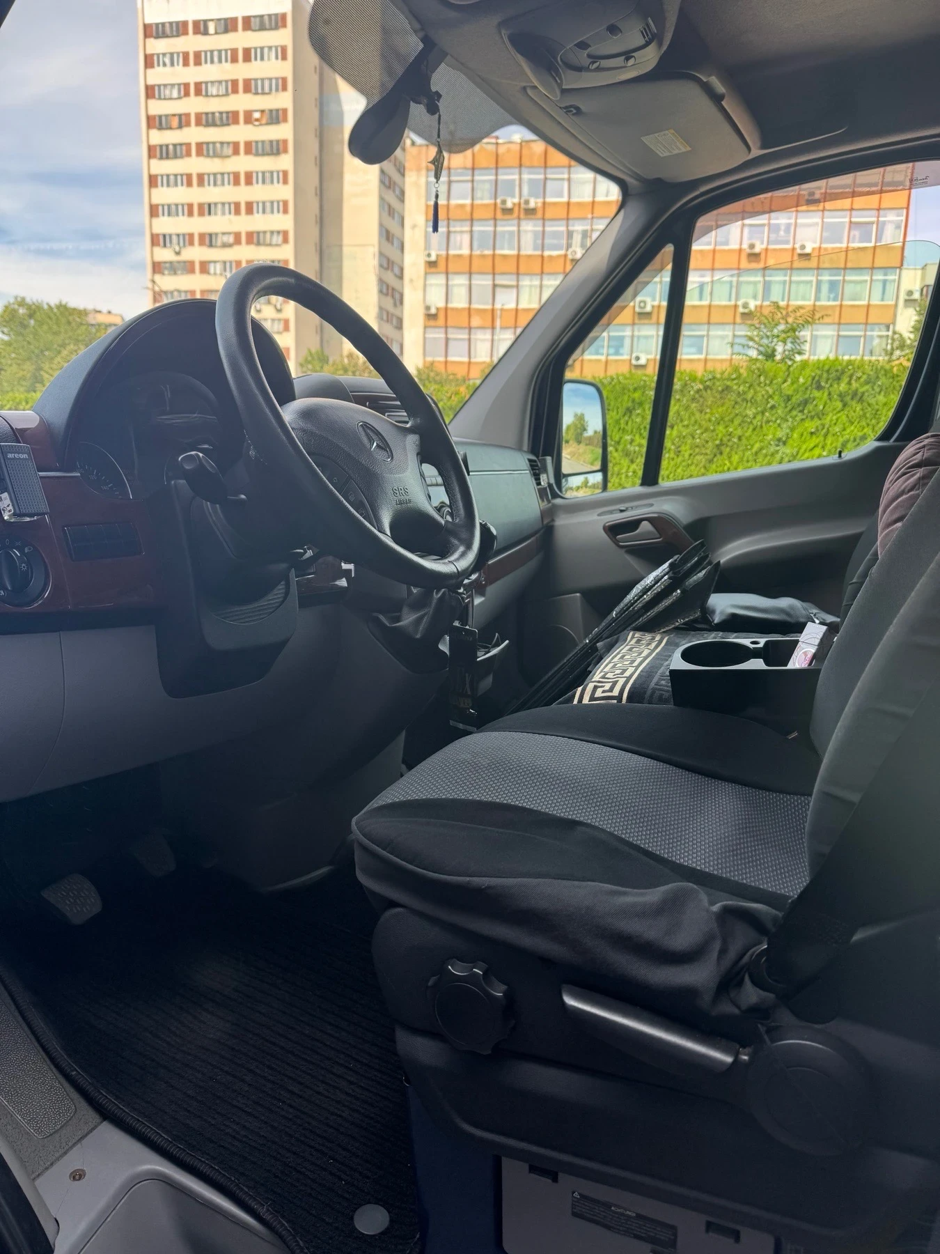 Mercedes-Benz 316 2.2cdi 160hp, снимка 4 - Бусове и автобуси - 56629394