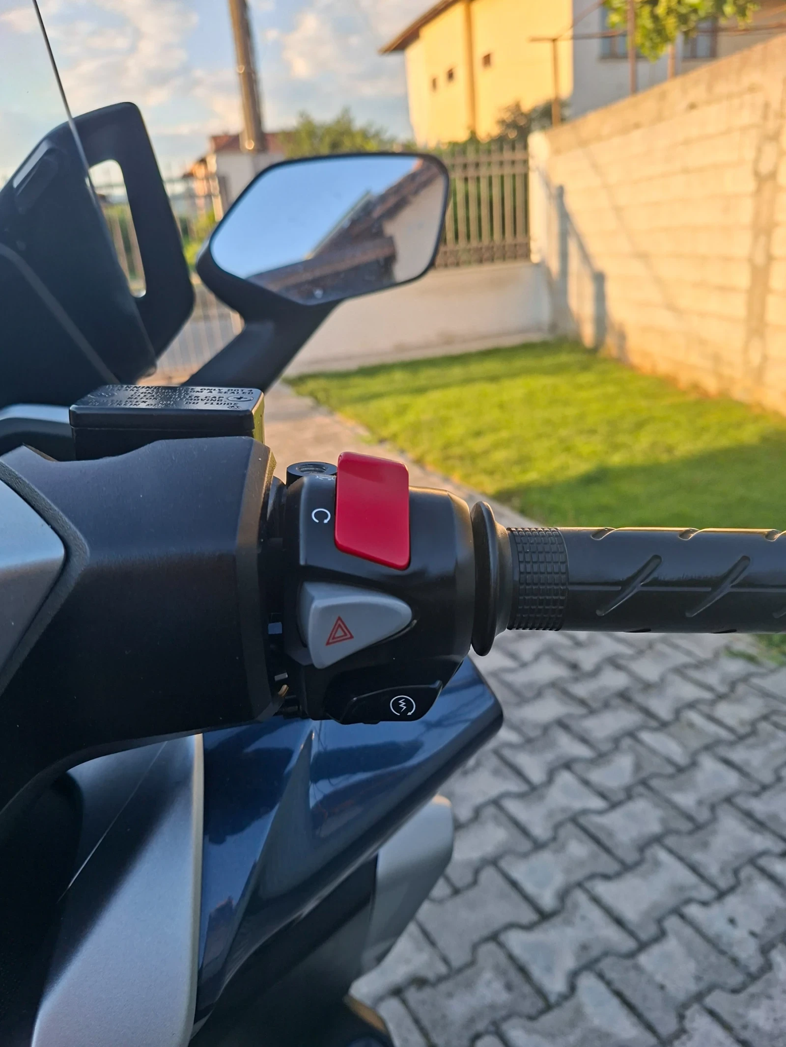 Honda Forza 300 LED ABS TC, снимка 11 - Мотоциклети и мототехника - 55431382