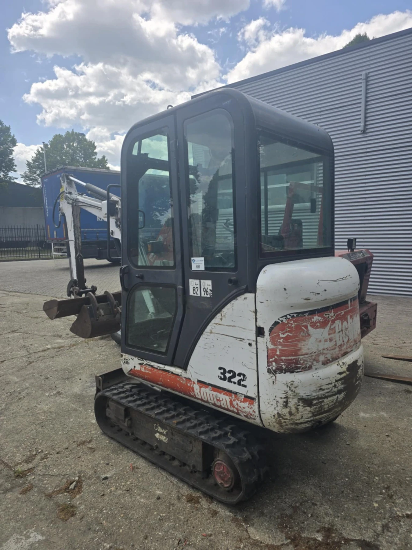 Багер Bobcat 322 - изображение 2