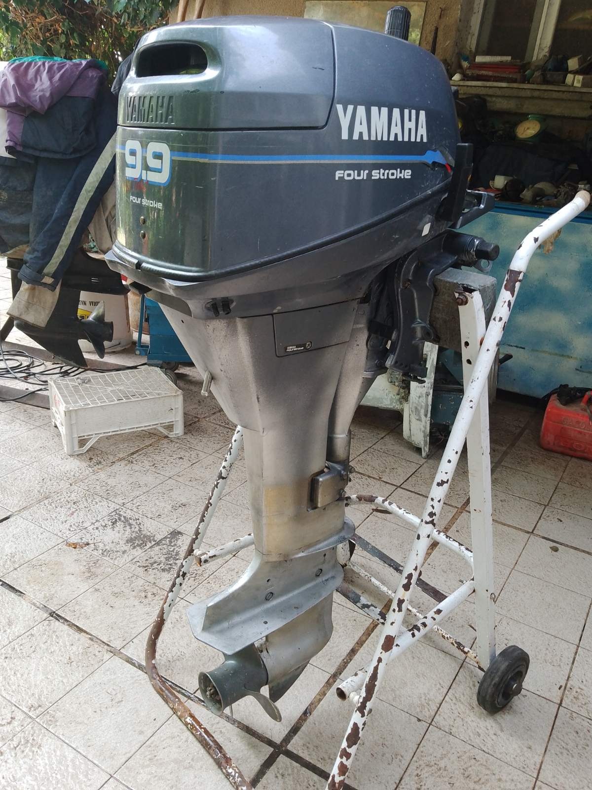 Извънбордов двигател Yamaha 9,9 к.с. - изображение 1