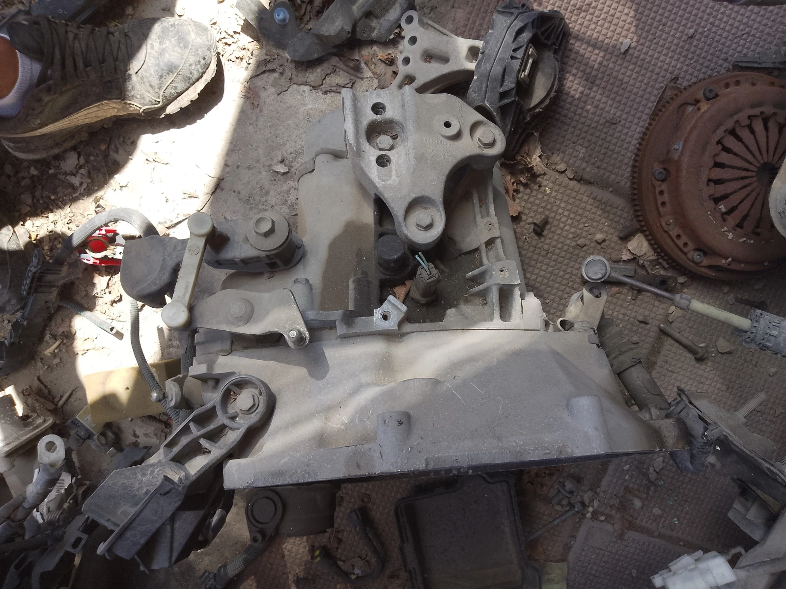 9674044810    208 1.2i | Mobile.bg   2