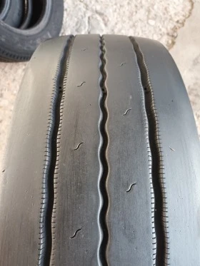 Гуми Всесезонни 265/70R19.5, снимка 2