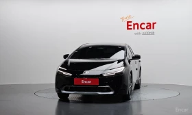Toyota Prius * 2.0* XLE* КОЖА* ПОДГРЕВ* ОБДУХВАНЕ* ПАНОРАМА* КА, снимка 3