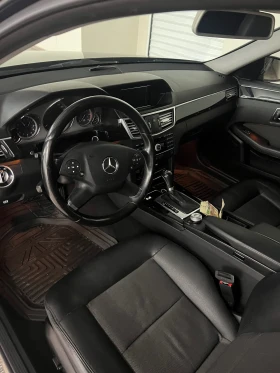 Mercedes-Benz E 220  - изображение 1