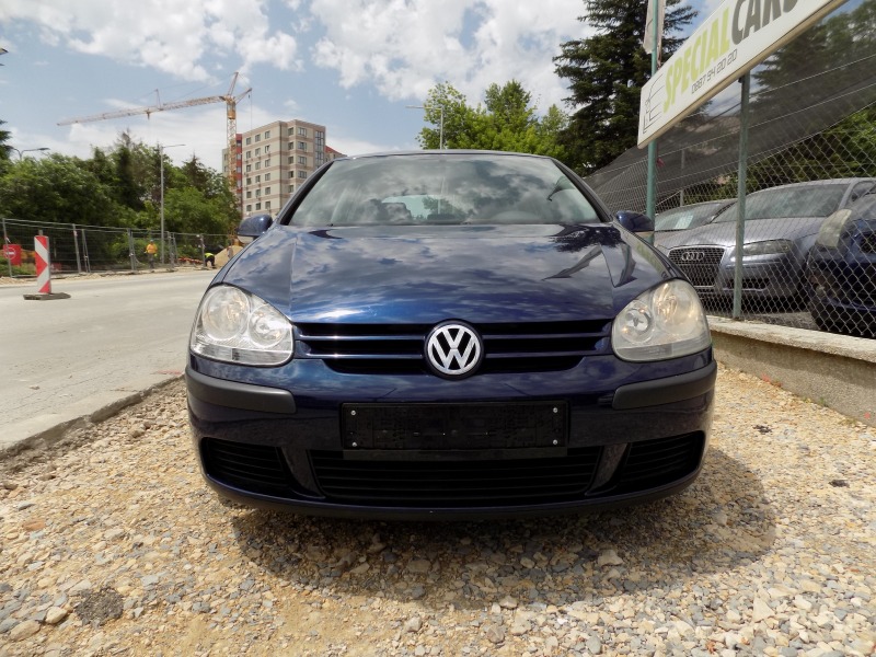 VW Golf 1, 6 i, снимка 1 - Автомобили и джипове - 46056803