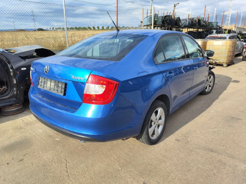 Skoda Rapid 1.2TSI, снимка 1 - Автомобили и джипове - 47070529