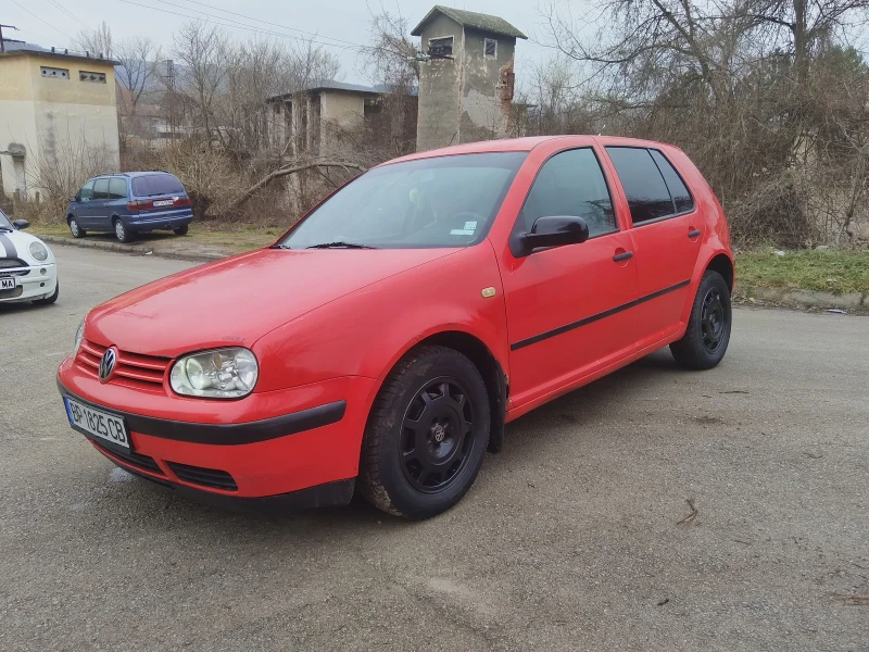 VW Golf 1.9 90, снимка 1 - Автомобили и джипове - 49396573