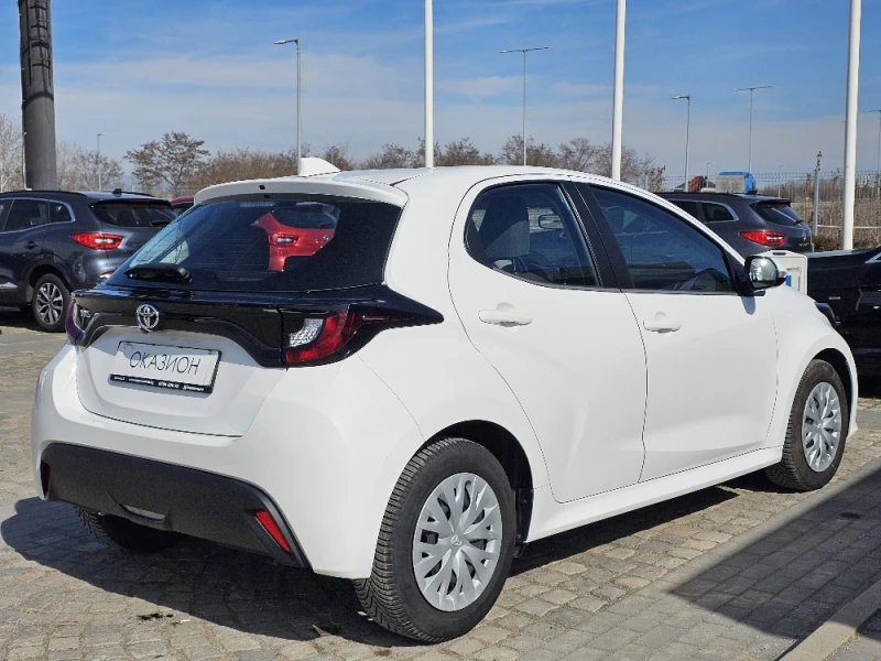 Toyota Yaris 1.5 MT 121к.с., снимка 6 - Автомобили и джипове - 49438251