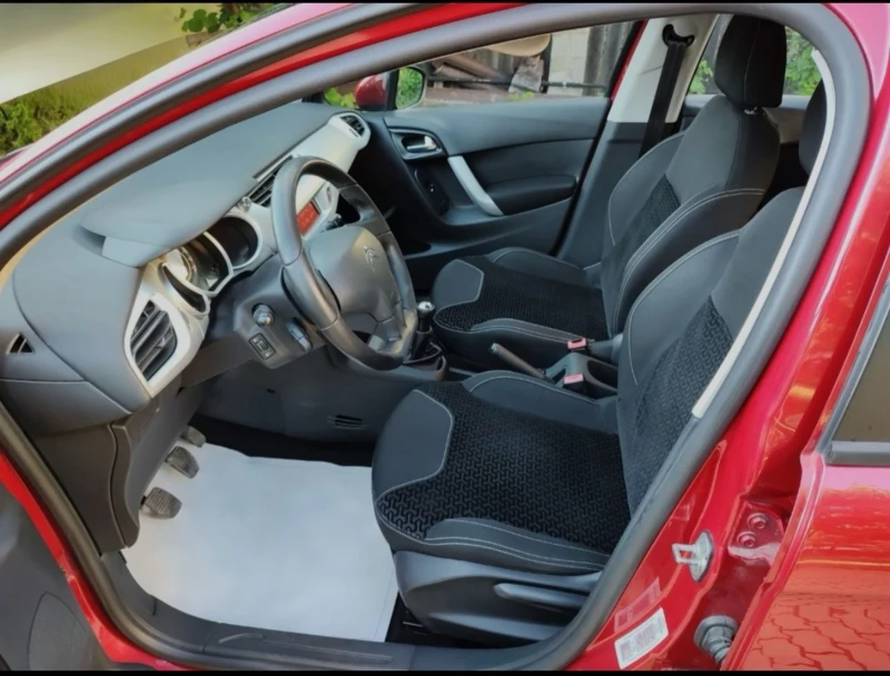 Citroen C3 1.4, снимка 2 - Автомобили и джипове - 52408425