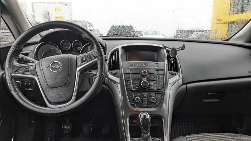 Opel Astra, снимка 5 - Автомобили и джипове - 52528210