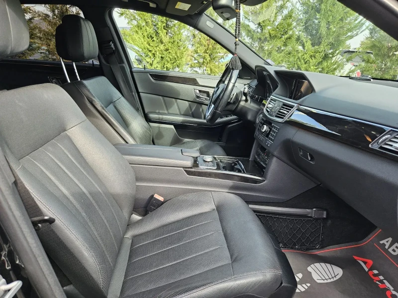 Mercedes-Benz E 500 388кс= ГАЗ= DISTRONIC= KEYLESS= H&K= ОБДУХВАНЕ, снимка 14 - Автомобили и джипове - 51839040