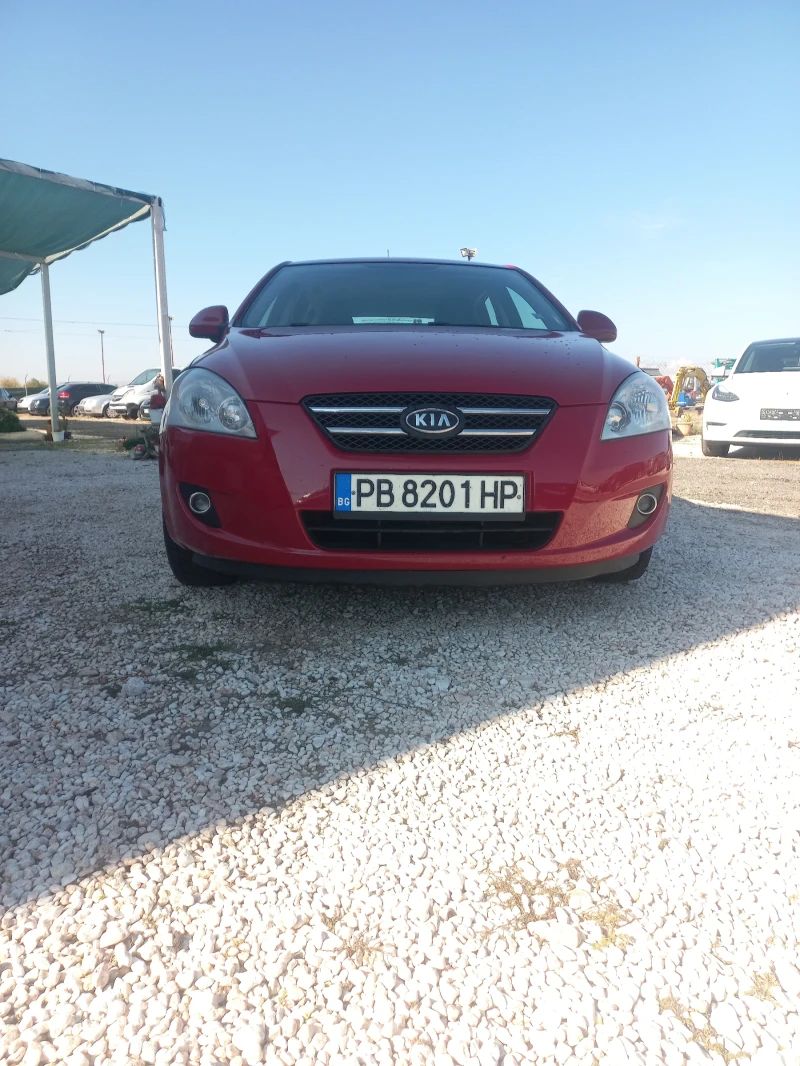 Kia Ceed 1, 4 i, снимка 6 - Автомобили и джипове - 52155222