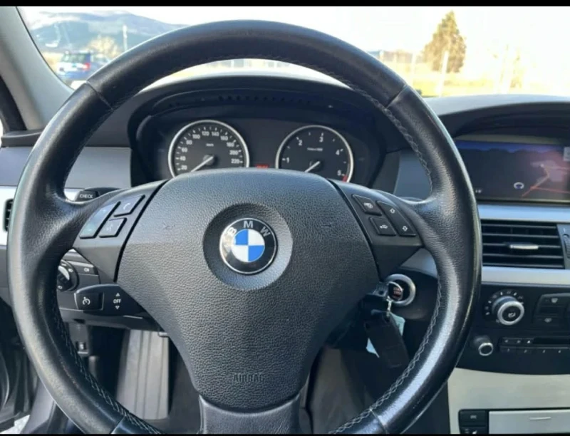 BMW 525, снимка 11 - Автомобили и джипове - 52968742