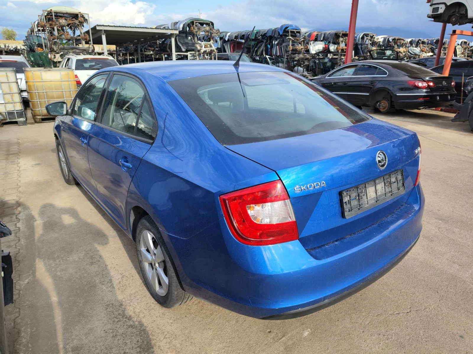 Skoda Rapid 1.2TSI - изображение 4