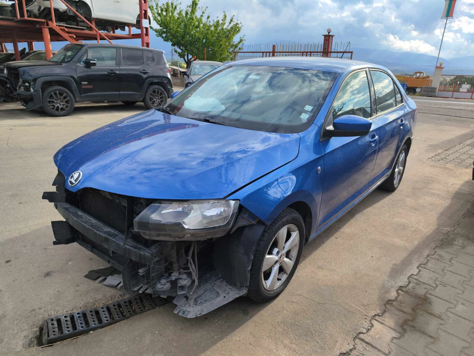 Skoda Rapid 1.2TSI - изображение 2