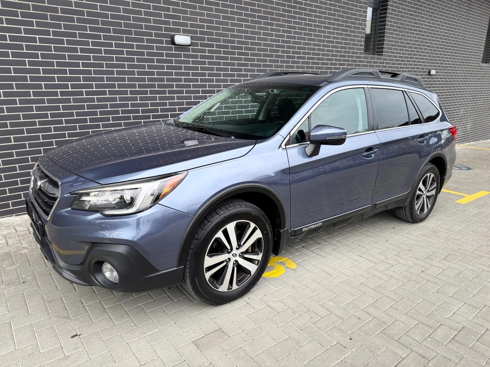 Subaru Outback 3.6 Limited 123000км - изображение 3