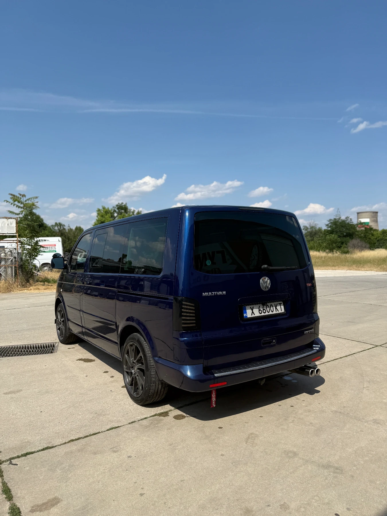 VW Multivan 2.5 TDI Автомат Перфектен - изображение 7