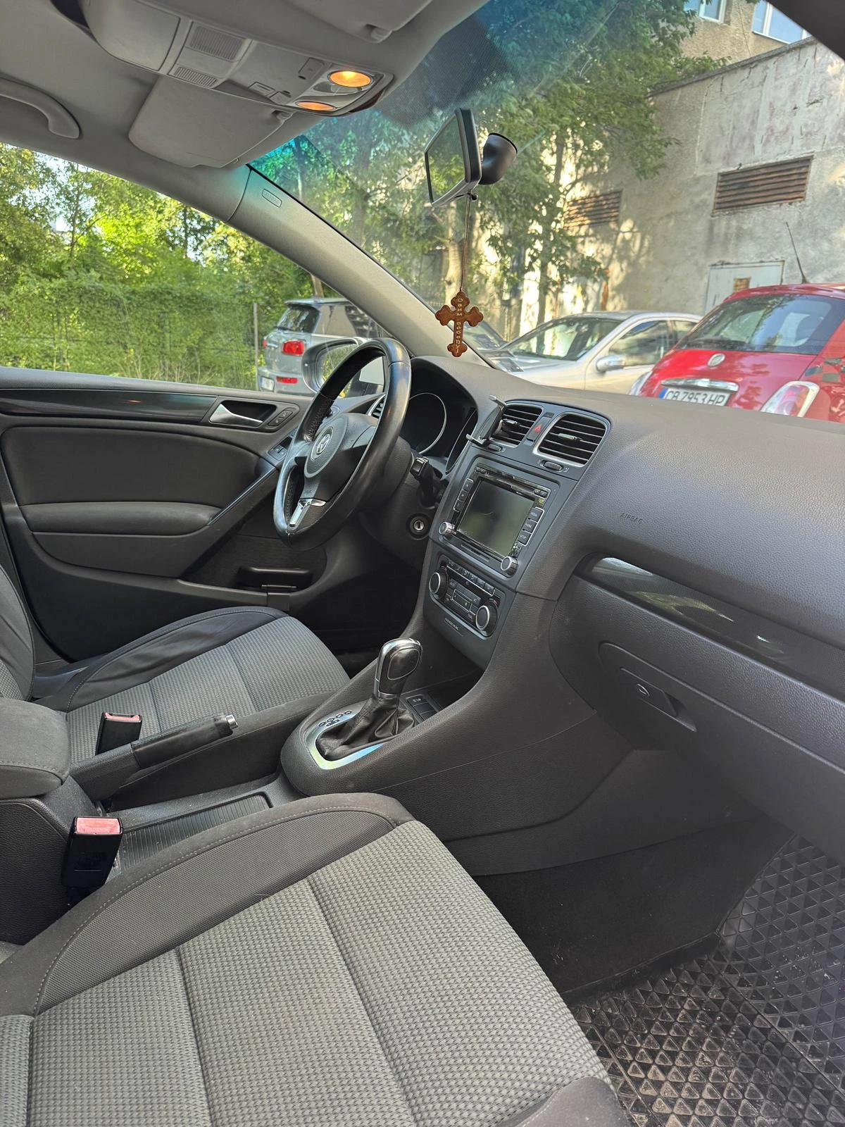 VW Golf 1.4 DSG - изображение 7