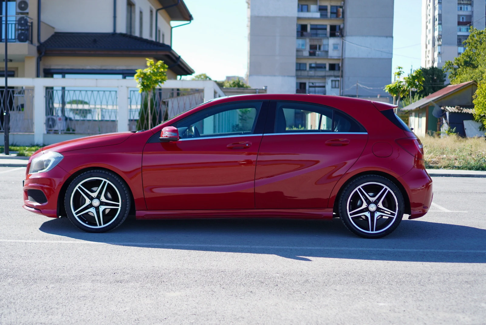 Mercedes-Benz A 180 AMG PACK - изображение 6
