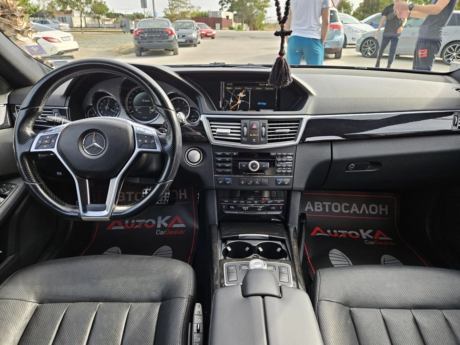 Mercedes-Benz E 500 388= = DISTRONIC= KEYLESS= H&K=  | Mobile.bg   12