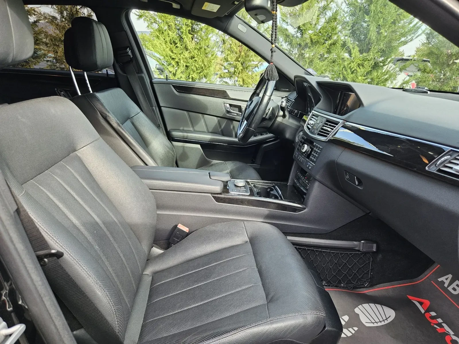 Mercedes-Benz E 500 388= = DISTRONIC= KEYLESS= H&K=  | Mobile.bg   14