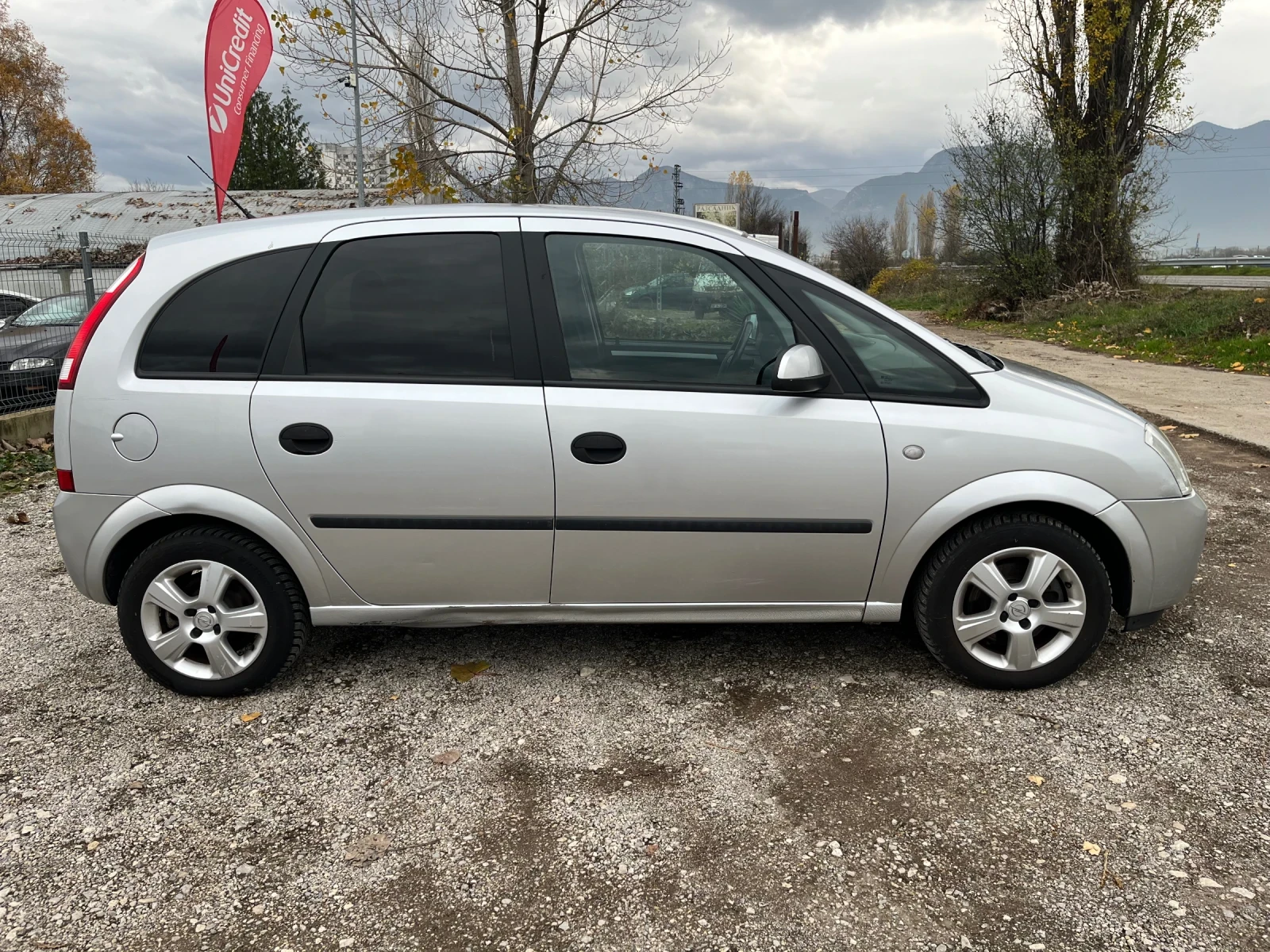 Opel Meriva 1.6i-100-ITALIA - изображение 4
