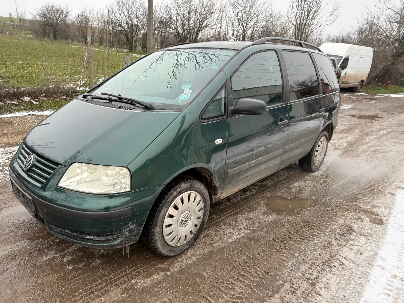 VW Sharan  - изображение 2