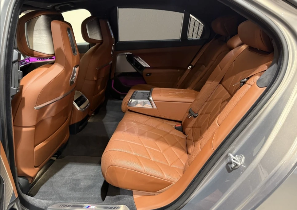 BMW 760 M760e xDrive - изображение 7