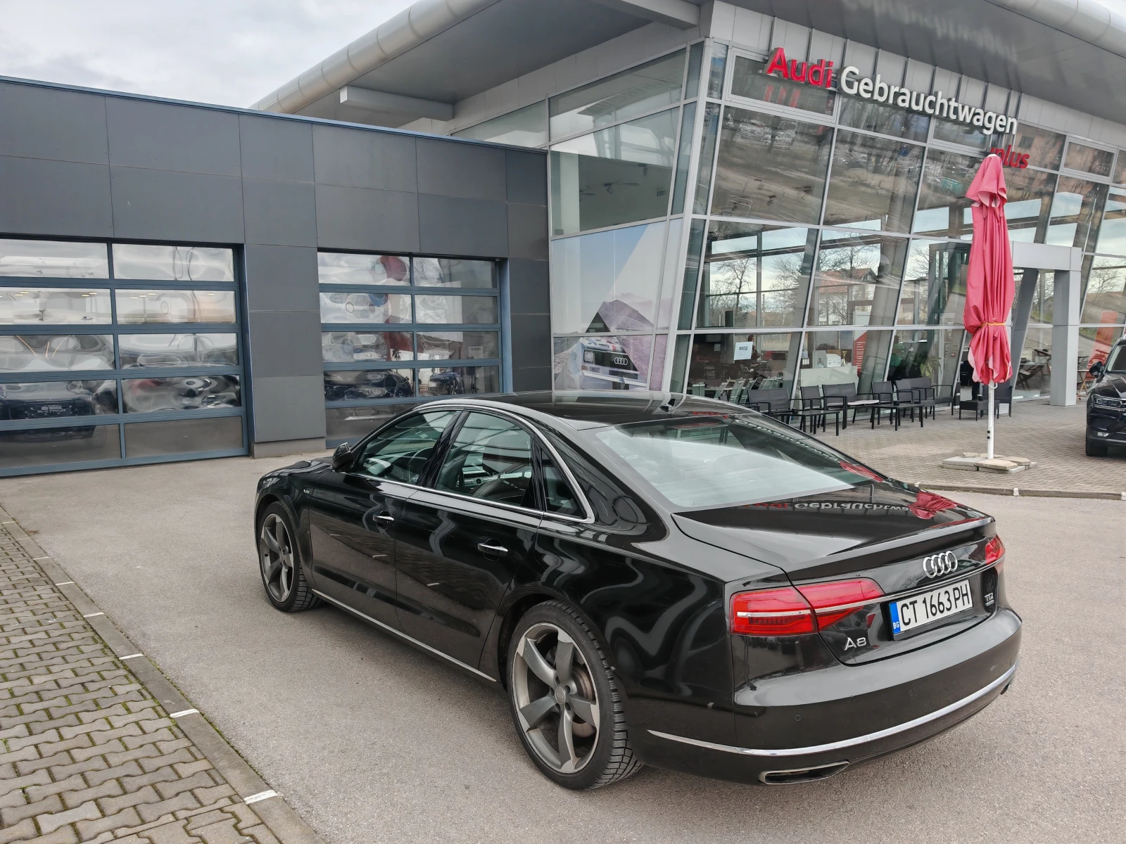 Audi A8 ПЪЛНА СЕРВИЗНА ИСТОРИЯ В АУДИ, снимка 4 - Автомобили и джипове - 53916493