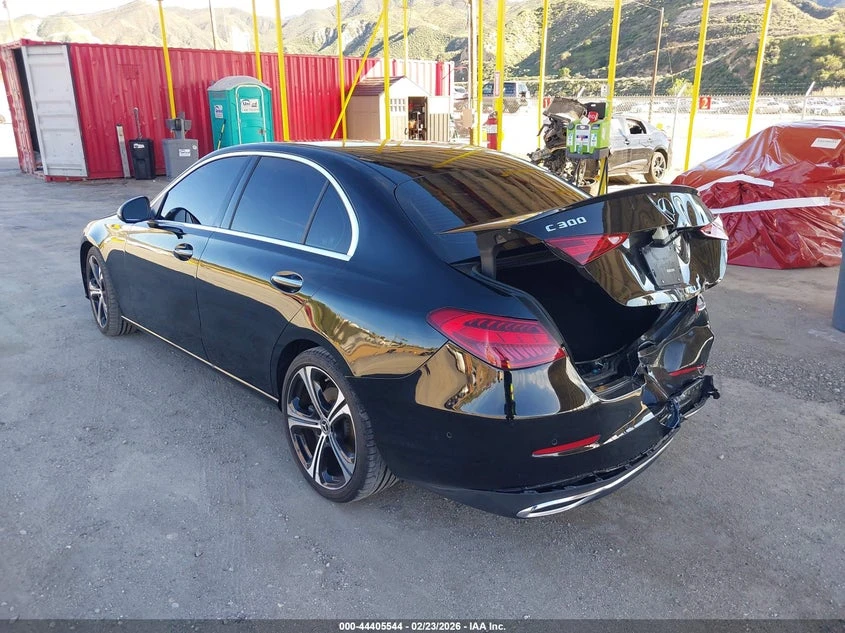 Mercedes-Benz C 300 2.0l Sedan, снимка 3 - Автомобили и джипове - 53942389