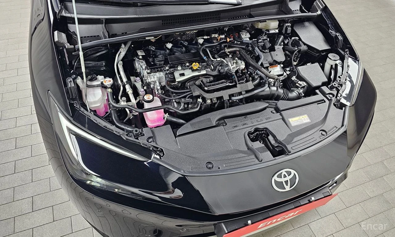 Toyota Prius * 2.0* XLE* КОЖА* ПОДГРЕВ* ОБДУХВАНЕ* ПАНОРАМА* КА, снимка 6 - Автомобили и джипове - 54446270