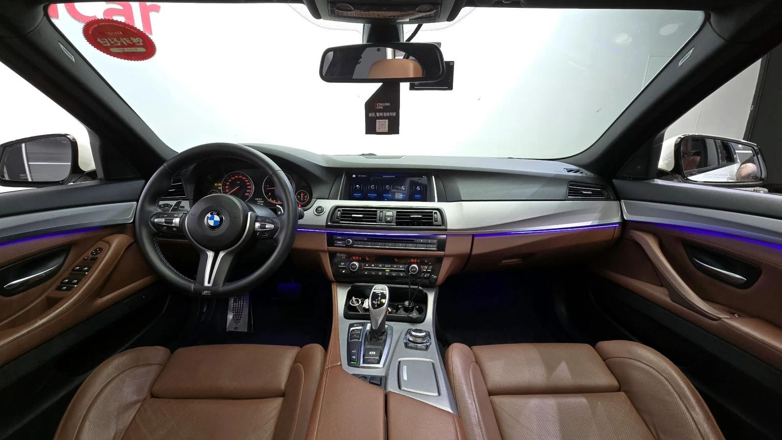BMW 535 M-PK* SHODOWLINE* PANO* HEAD-UP* КРАЙНА ЦЕНА, снимка 6 - Автомобили и джипове - 54751166