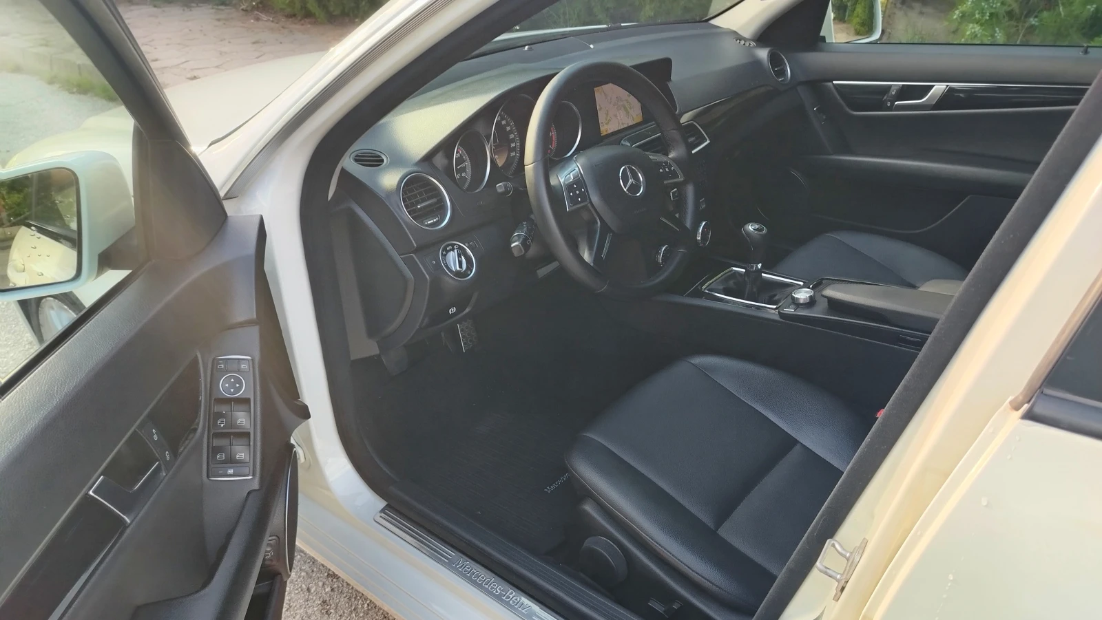 Mercedes-Benz C 180 CDI, снимка 8 - Автомобили и джипове - 54800084